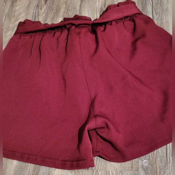 Steer High Waisted Shorts w/Tie - Picture 6 of 6